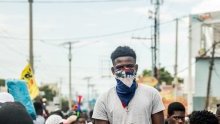 Haïti&nbsp;: la rue manifeste pour la démission du président Jovenel Moïse