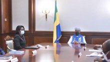 Covid-19&nbsp;: De retour de Londres, Ali Bongo échange avec quelques ministres