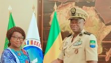 L’ambassadrice de Sao Tomé-et-Principe au Gabon chez le président de la transition