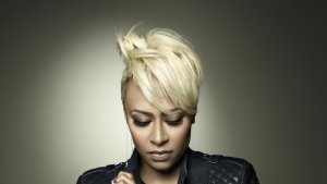 La chanteuse Emeli Sandé a dû changer de nom à cause d’Adele