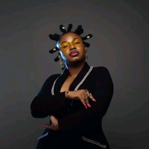 Afrimma 2026&nbsp;: le message incroyable d’Espoir la Tigresse à Emma’a après sa distinction